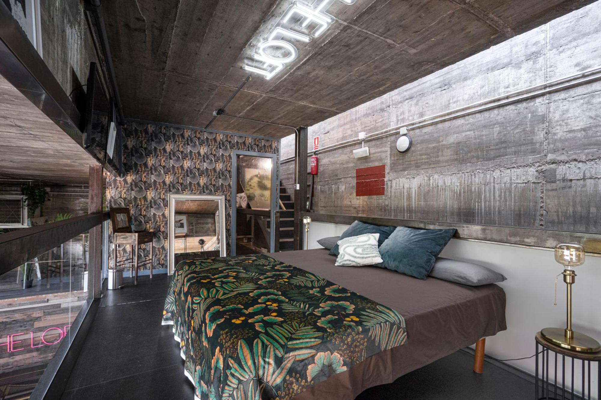 Villa The Loft - With Private Pool & Jacuzzi Corbera de Llobregat Esterno foto